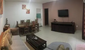 Casa de 03 Dorm. - 105,00m² no Jardim Satélite