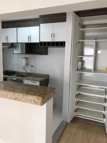 Apartamento à venda de 70m² | 03 dormitórios sendo 01 suíte e 01 vaga de garagem | Edifício City Life - Centro | São José dos Campos