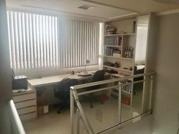 Apartamento de 02 Dorm. e 01 Suíte - 102,00m² no Jardim Motorama