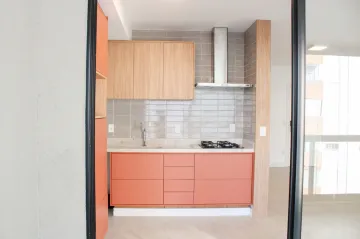 Apartamento de 02 Dorm. e 01 Suíte - 80,00m² na Vila Adyanna