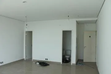 Sala comercial para venda de 40m² no Jardim das Colinas