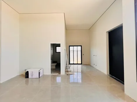 Casa térrea em condomínio fechado para venda com 03 Suítes - 288m² no Urbanova