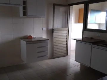 Apartamento à venda de 165m² | 04 dormitórios, sendo 01 suíte e 02 vagas de garagem | Edifício Pôr do Sol - Centro | São José dos Campos |