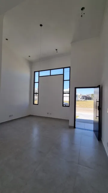 CASA PARA VENDA  NO CONDOMINIO TERRAS DO VALE COM TERRENO DE 300m² - CAÇAPAVA