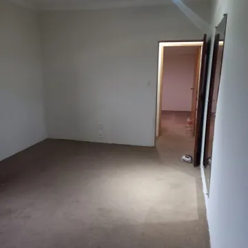 Casa/sobrado à venda de 91,60m² | 03 dormitórios, sendo 01 suíte e 02 vagas de garagem | Parque dos Ipês - São José dos Campos |