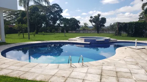 Casa térrea à venda de 409m² | 04 dormitórios, sendo todos suítes e 06 vagas de garagem | Condomínio Quinta das Flores - Bosque dos Eucaliptos | São José dos Campos |