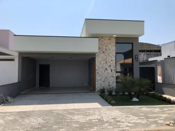 Casa Térrea Condomínio - Caçapava - Condomínio Bela Vista - 3 Dormitórios - 135m² - Piscina.