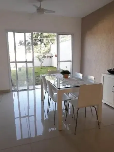 Casa de 136m² no Urbanova à Venda com 4 dorms | Urbanova Premium