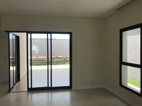 Casa à venda de 244m² | 03 dormitórios, sendo todos suítes e 02 vagas de garagem | Condomínio Floradas do Paratehy - Urbanova | São José dos Campos