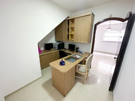 Casa/Sobrado para venda e locação de 205m² | 04 dormitórios, sendo 01 suíte e 04 vagas de garagem | Bosque dos Eucaliptos - São José dos Campos |