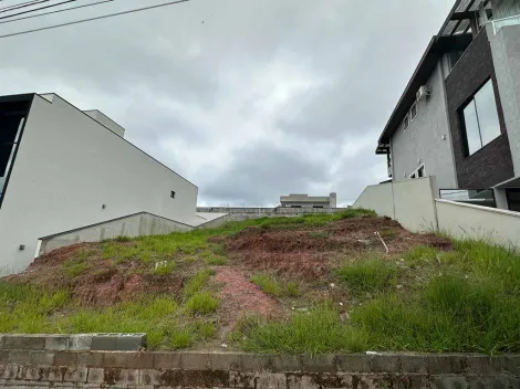 Terreno à venda de 450m² | Condomínio Jaguary - Urbanova | São José dos Campos |