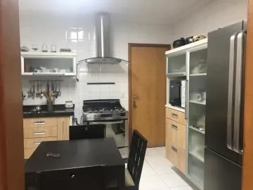 Apartamento com 152 m² - 3 dormitórios, 1 suíte e 3 vagas de garagem no Jardim Aquarius | Solar dos Manacás