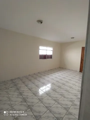 Casa 02 Dorm. 130m² de área construída e 300m² de terreno - Jardim Santa Inês