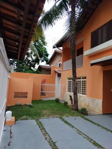 Alugar Casa / Sobrado em São José dos Campos. apenas R$ 7.000,00
