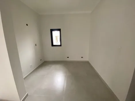 Casa térrea à Venda de 240m² |03 Dormitórios sendo 03 Suítes e 02 vagas de garagem | Condomínio Vivant - Urbanova