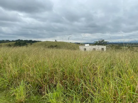 Terreno à Venda de 1.050,78m² | Condomínio Espelho D'Água - São José dos Campos