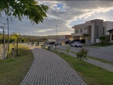 Terreno de 600m² | Condomínio Colinas do Paratehy Sul