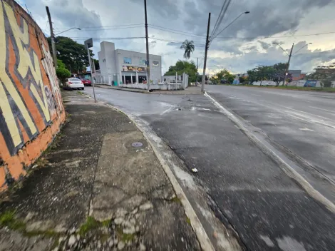 Ponto Comercial de esquina com 175 m² de área construída | Conjunto Residencial Dom Pedro I - São José dos Campos |