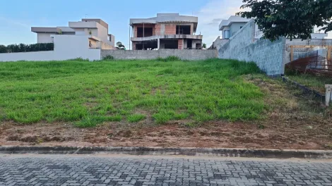 Terreno à venda de 540m² | Condomínio Ecopark Bourbon - Caçapava |