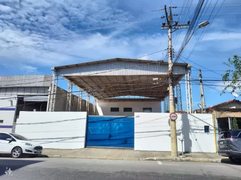 Galpão comercial para venda e locação de 700m² | 03 banheiros e 10 vagas de garagem |Centro - São José dos Campos |