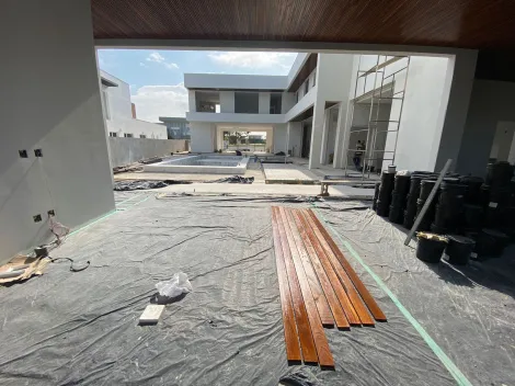 Casa à Venda de 800m² | 06 Dormitórios sendo 06 Suítes e 06 vagas de garagem | Chácara Serimbura - Urbanova