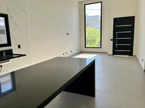 Casa à Venda de 152,99m² | 03 dormitórios sendo 02 suítes e 02 vagas de garagem | Reserva Rudá - Bairro da Floresta