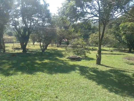 Chácara à venda de 100m² | 02 dormitórios, 02 banheiros e 05 vagas de garagem | Jardim Torrão de Ouro - São José dos Campos |