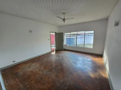Casa à venda de 229m² | 03 dormitórios sendo 01 suíte e 04 vagas de garagem | Vila Ema - São José dos Campos |
