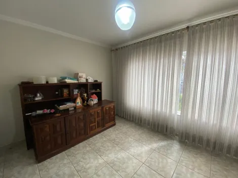 Casa térrea à venda de 150m² | 03 dormitórios, sendo 01 suíte e 02 vagas de garagem | Vila industrial - São José dos Campos |
