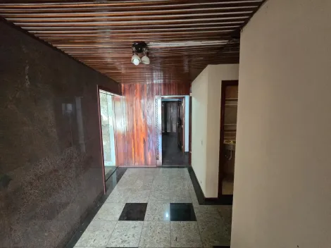 Casa térrea comercial à venda de 450m² | 04 banheiros e 06 vagas de garagem | Jardim Esplanada - São José dos Campos |