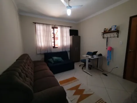 Casa térrea à venda de 90m² | 02 dormitórios, sendo 01 suíte e 02 vagas de garagem | Jardim das Industrias - São José dos Campos |