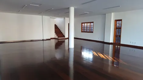 Casa/Sobrado comercial para locação de 384,83m² | 05 dormitórios, sendo todos suítes e 04 vagas de garagem | Jardim Esplanada - São José dos Campos |