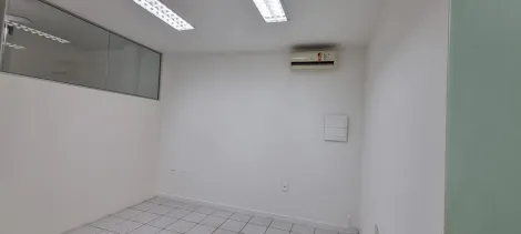 Sala comercial para locação de 57m² | 01 banheiro | Centro - São José dos Campos |