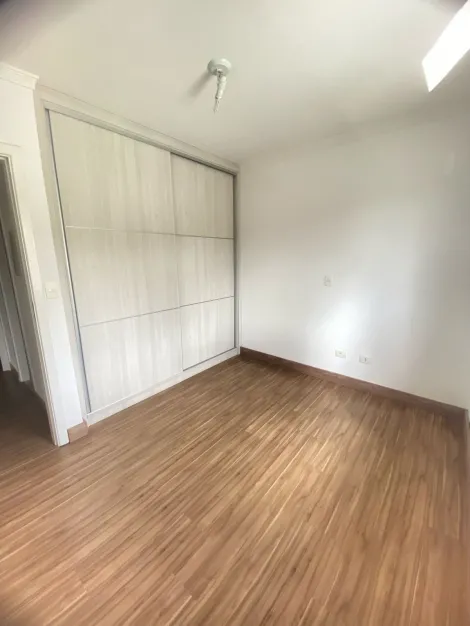 Sobrado à venda de 135m² | 04 dormitórios, sendo 01 suíte e 03 vagas de garagem | Condomínio Home Club Vila Branca - Loteamento Villa Branca | Jacareí